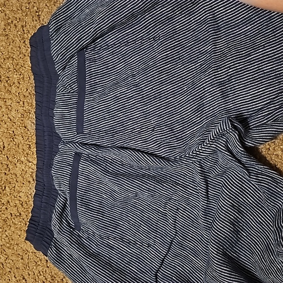 Athleta Stripe Bali Linen cuffed ankle pants, size 2 - Picture 5 of 13